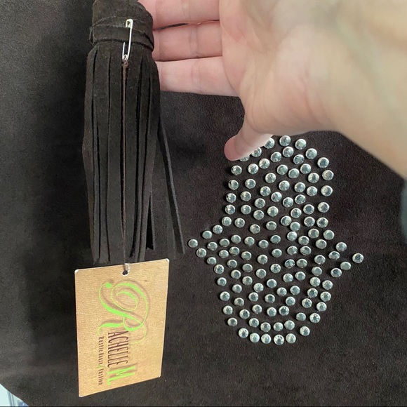 NWT $172 Handmade Cowhide BOHO Tassel Tote & ⁉️🎁! - Picture 6 of 13